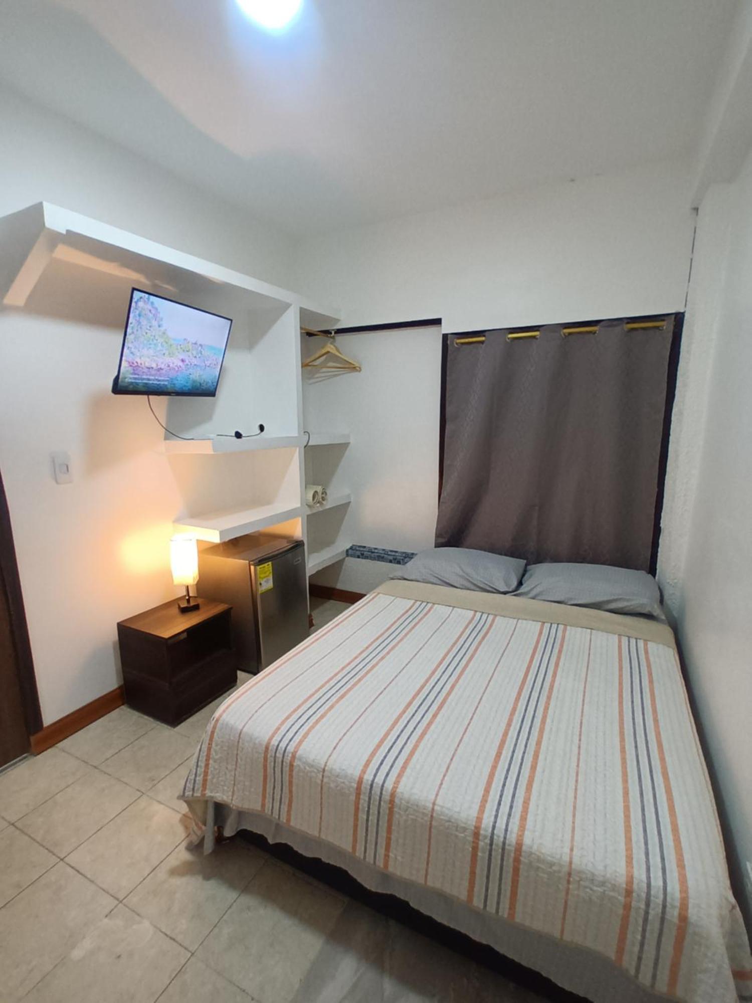 Confortable Y Central Habitacion A 1 Cuadra De La Playa Apartment San Andres  Exterior photo
